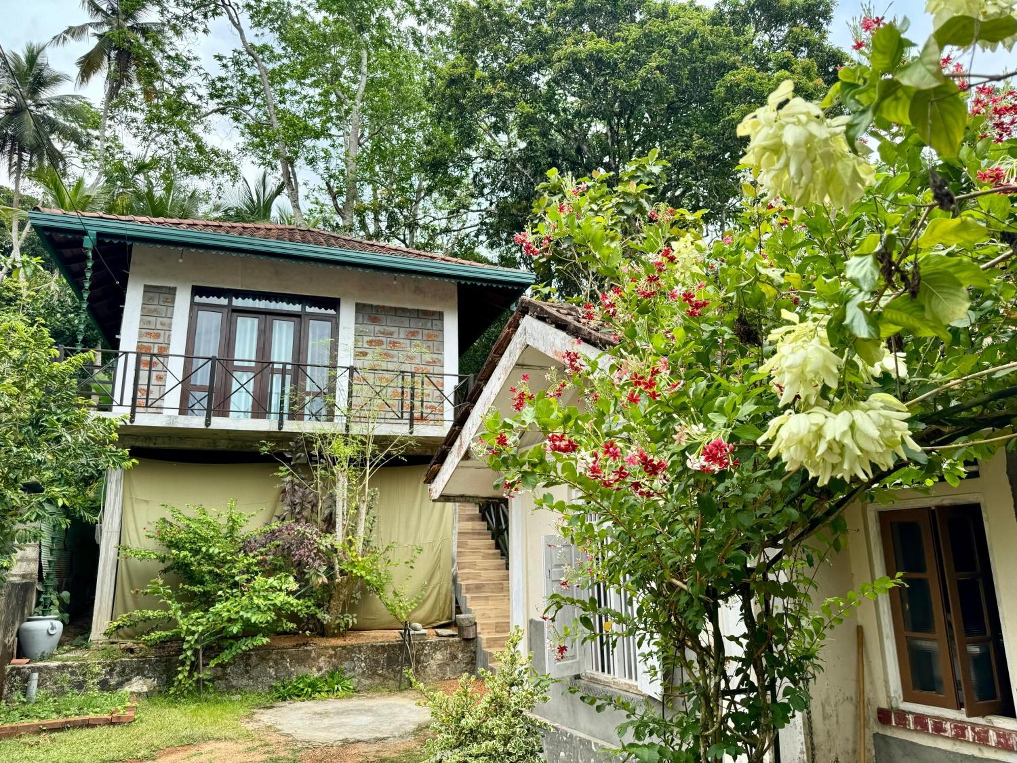 Dosemo Cabana 인두루와 외부 사진